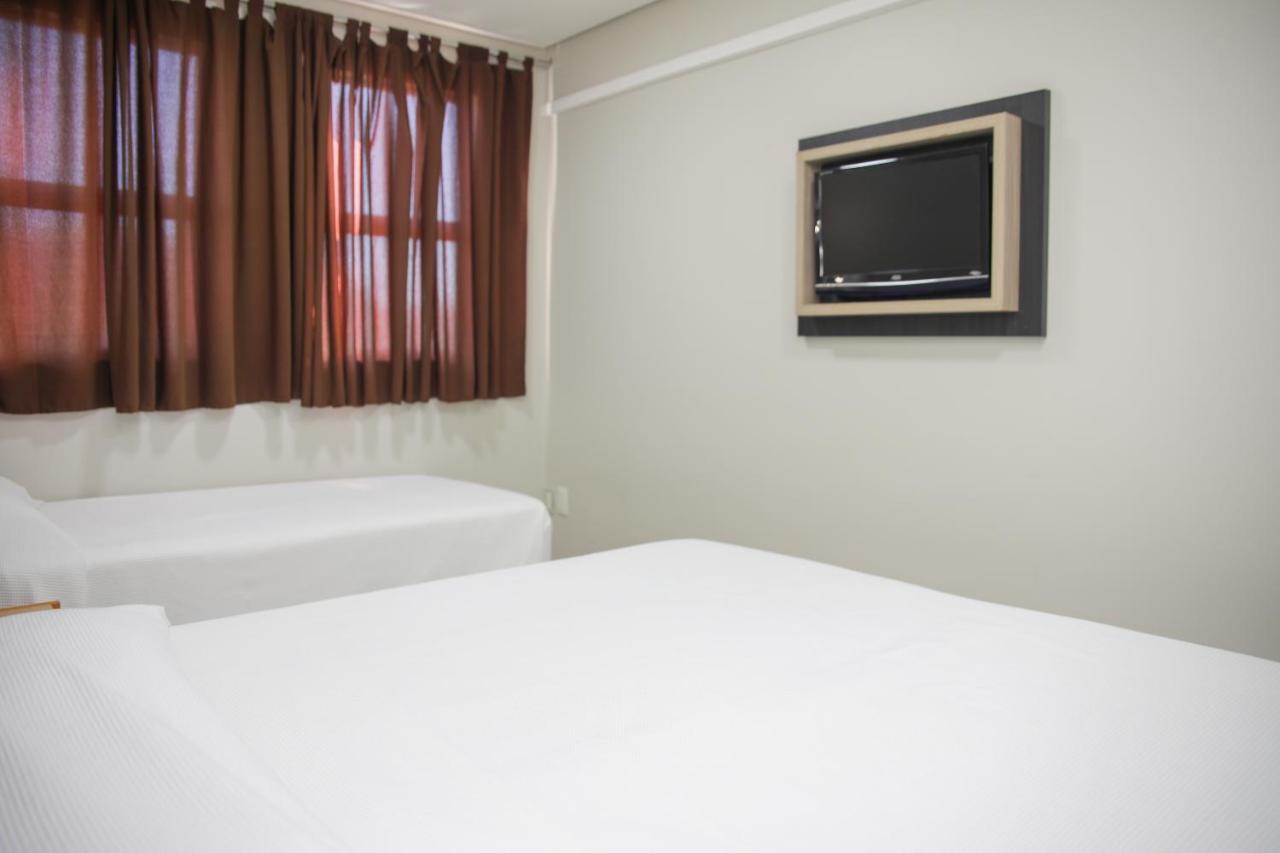 Hotel Rede Andrade Vivaldi à Foz do Iguaçu Extérieur photo