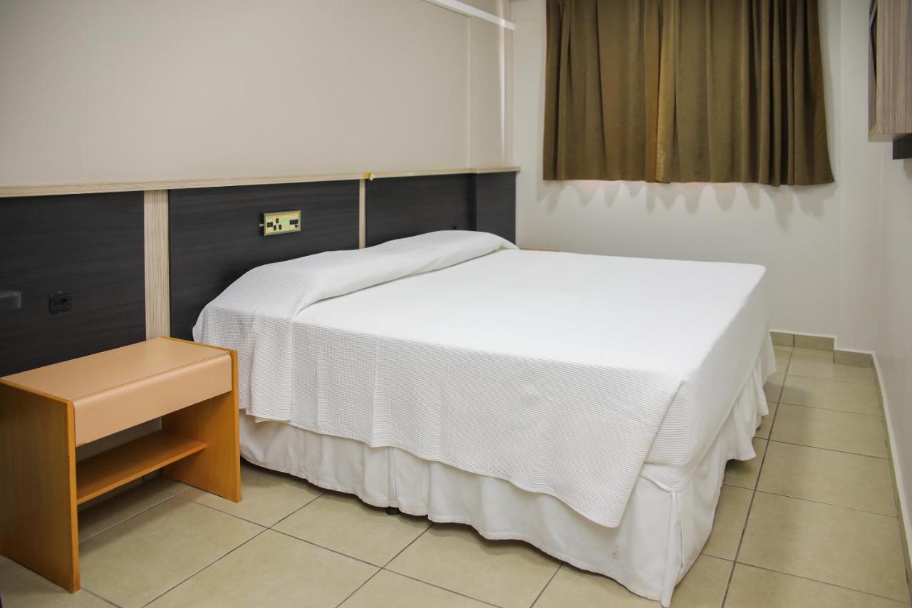 Hotel Rede Andrade Vivaldi à Foz do Iguaçu Extérieur photo