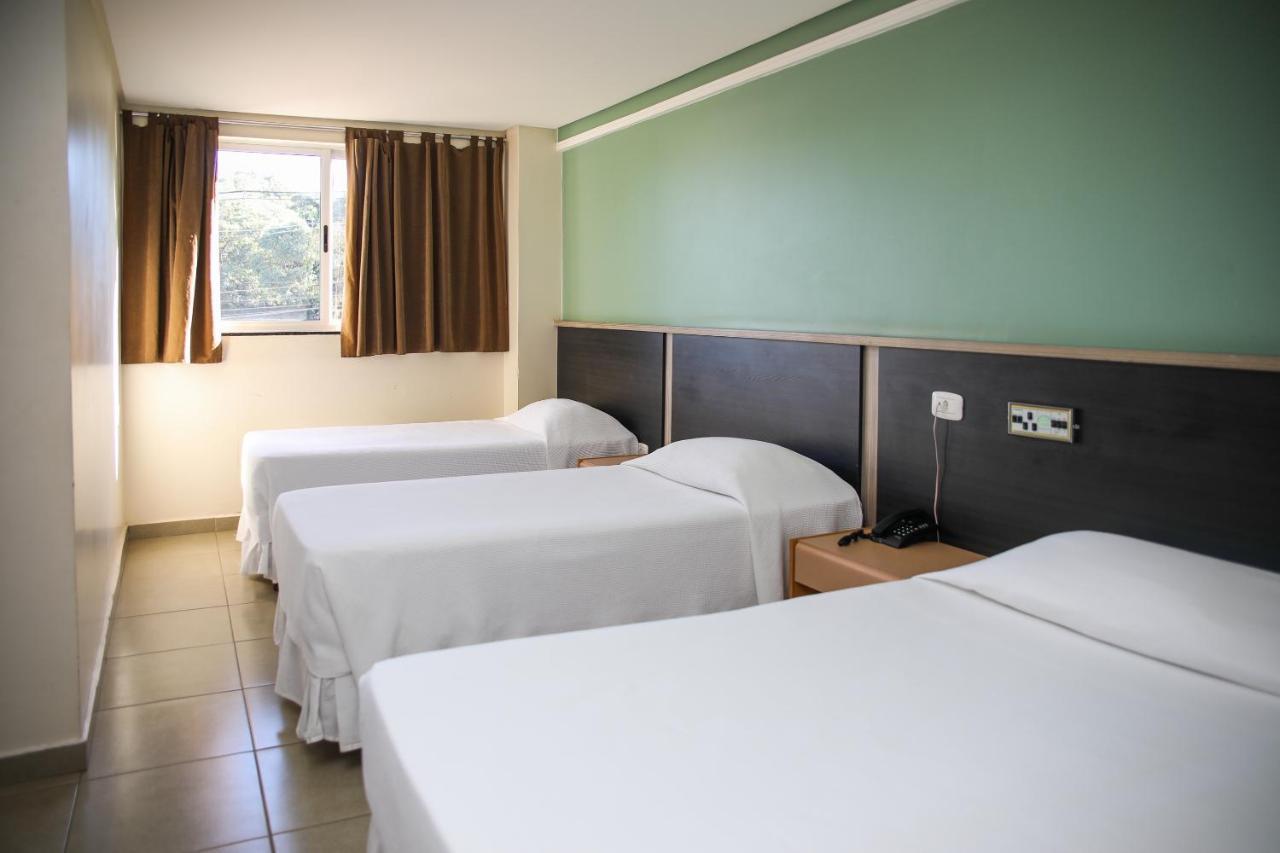Hotel Rede Andrade Vivaldi à Foz do Iguaçu Extérieur photo