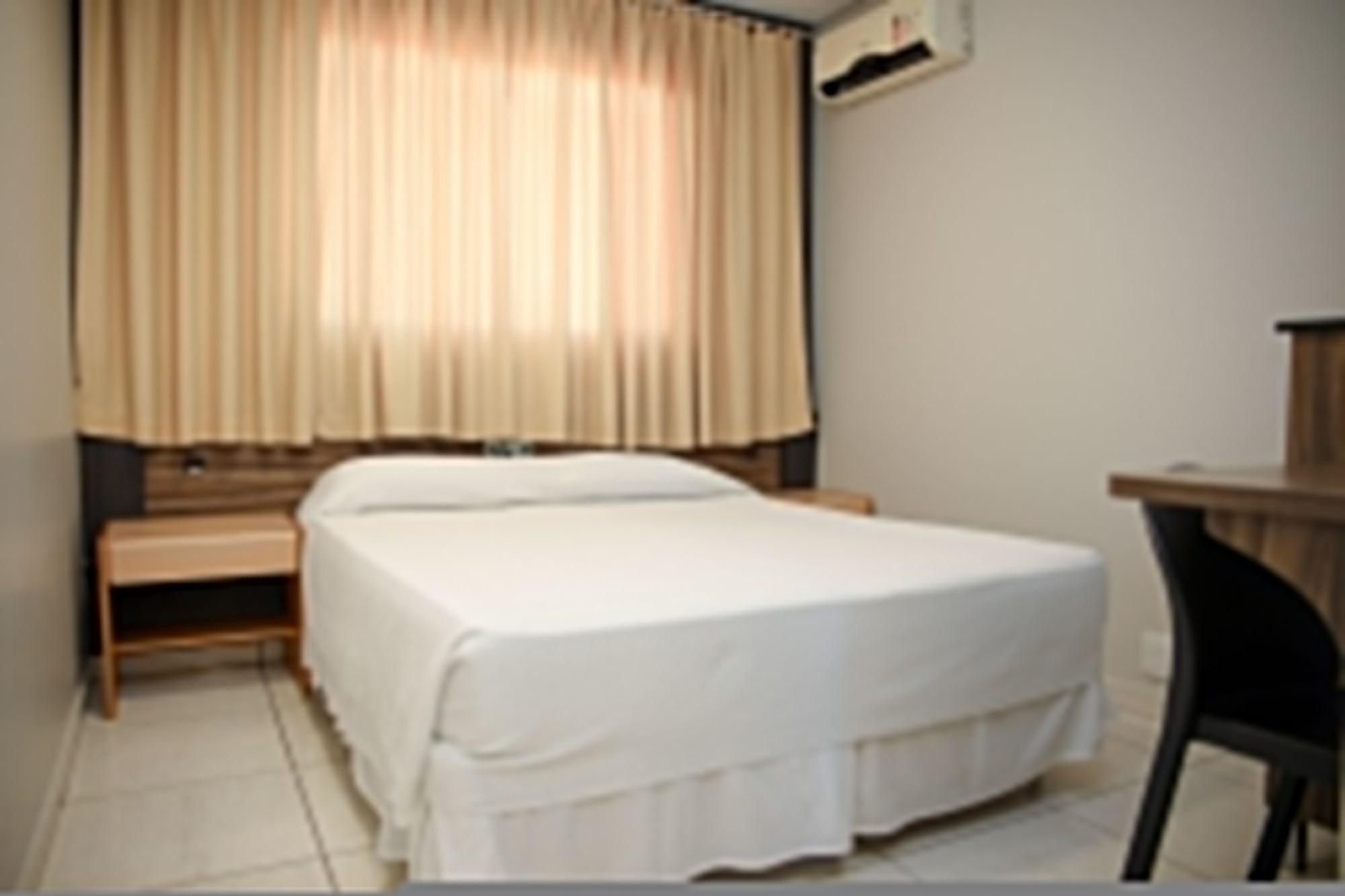 Hotel Rede Andrade Vivaldi à Foz do Iguaçu Extérieur photo